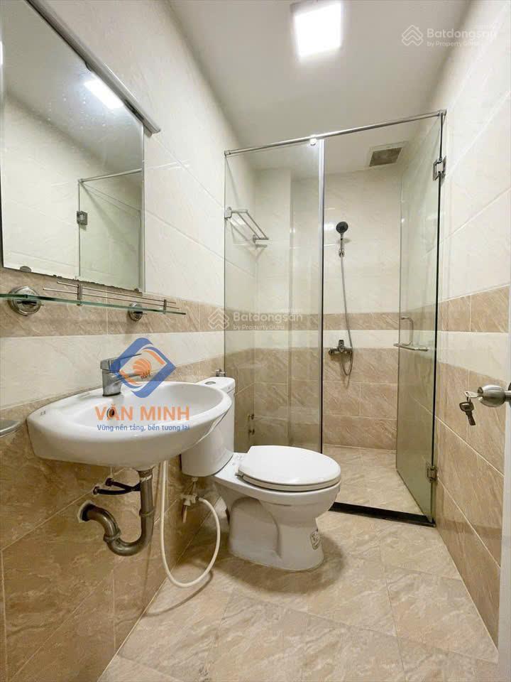 Nhà 3 tầng cách ql13 chỉ 50m  kdc hồng đào  công chứng dọn vào ở ngay
