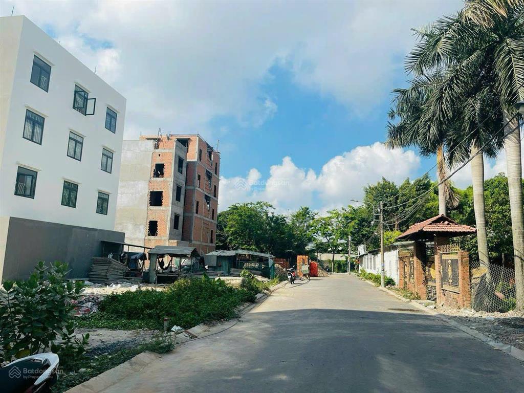 Bán đất ven sông sg  đường ô bàn cờ  ngay ngã ba hiệp bình 5x28m shr