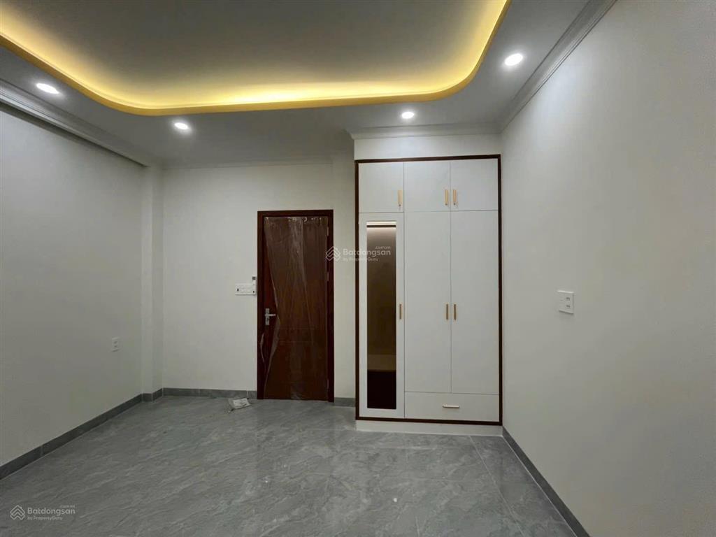 Nhà 3 tầng ngang 6m có sân hxh khu đồng bộ đẹp tại đường số 40, hiệp bình