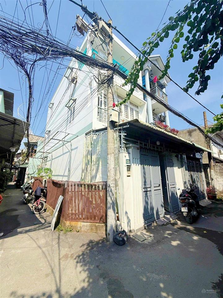 Căn góc 2 mặt tiền  nhà ngang 5m, đường thông gần ql13, giá 7 tỷ 2 shr