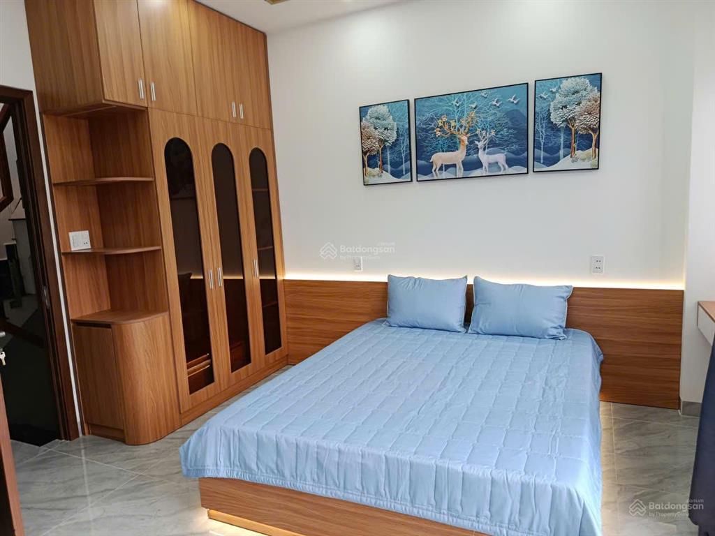 Nhà 4 tầng xây mới  căn góc 2 mặt tiền  ngay chợ đầu mối thủ đức  shr