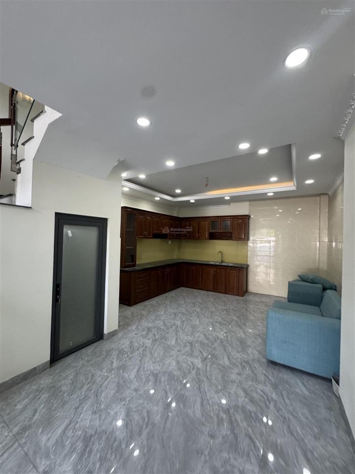 Nhà 5 tầng mặt tiền hẻm 520 16m  full nội thất  sổ hồng riêng