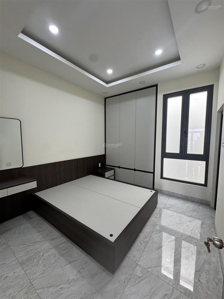 Nhà 5 tầng mặt tiền hẻm 520 16m  full nội thất  sổ hồng riêng
