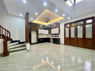 Bán nhà 6 tầng full nội thất tại bồ đề , hồng tiến , giá tốt nhất thị trường hiện nay
