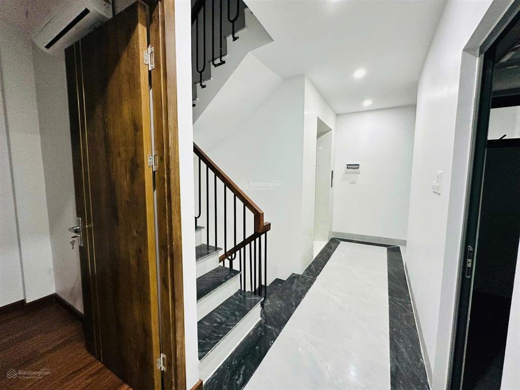 Chỉ 14.2 tỷ  phân lô ôtô vào nhà  7 tầng thang máy  mặt tiền 6m  nguyễn văn linh, long biên, hn