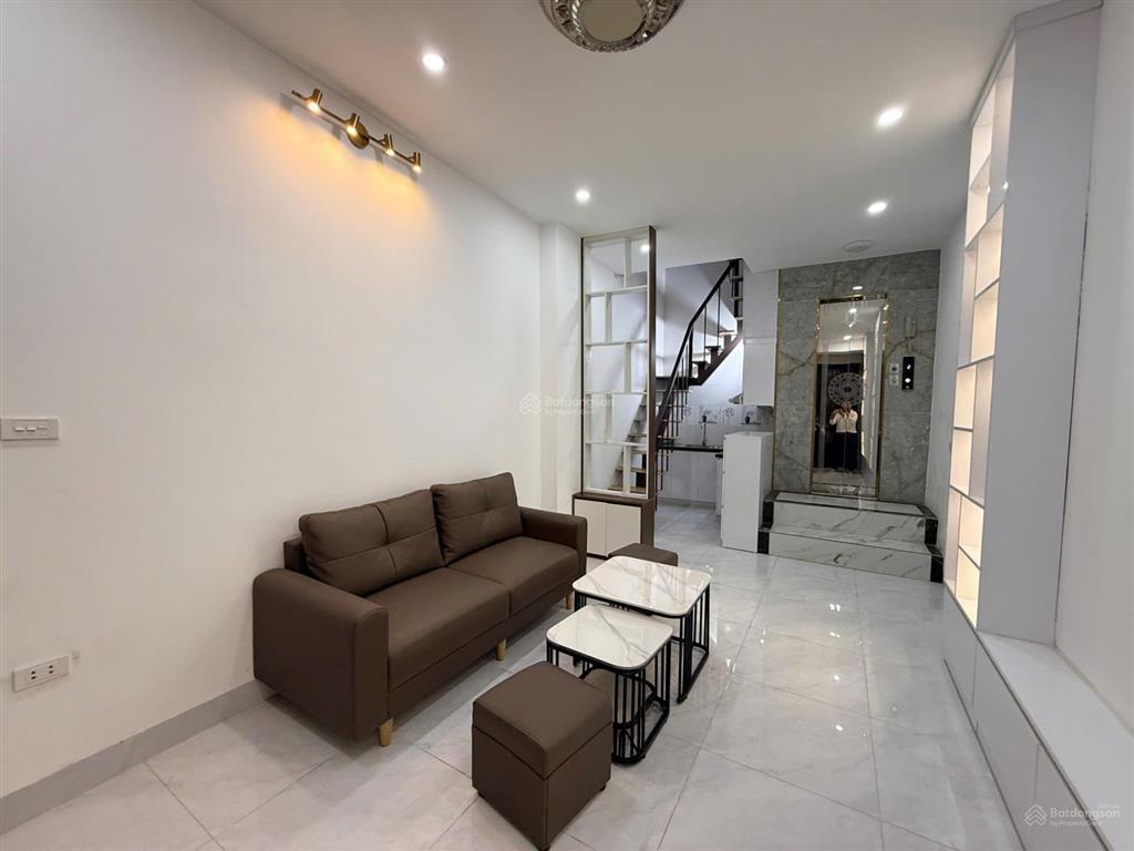 Chỉ 9.9 tỷ  hiếm có 01 căn có thang máy  ba đình, hà nội