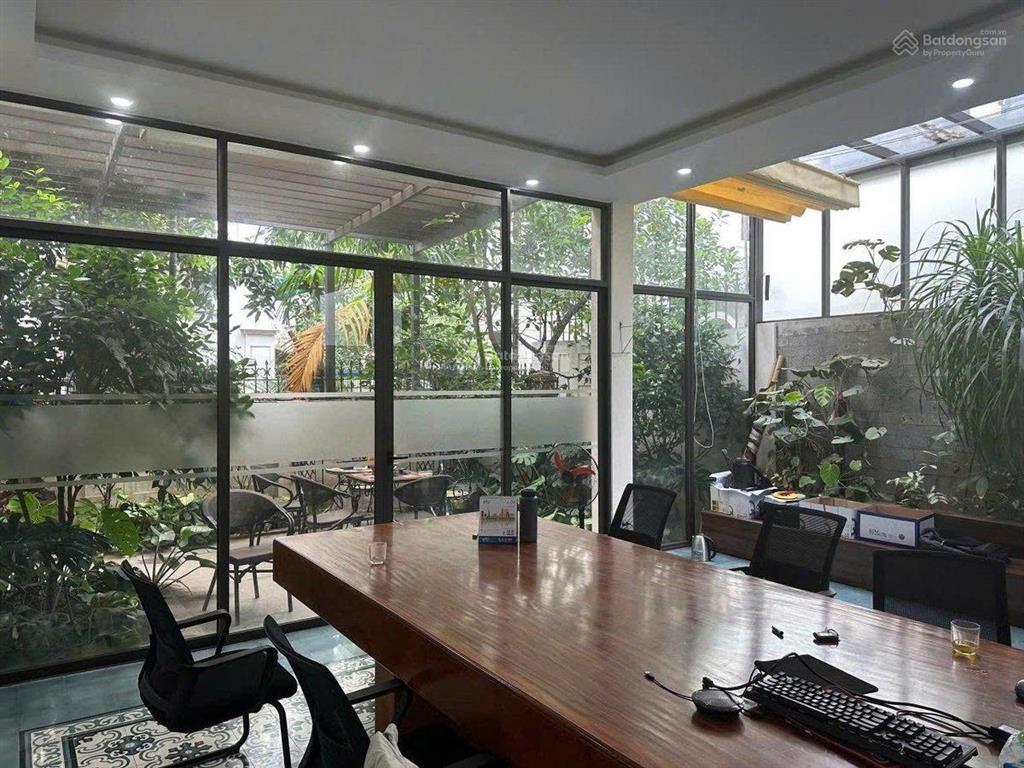 68 tỷ  mặt phố lê trọng tấn, hà đông  330m2 x 4t, mặt tiền khủng 12m  siêu hiếm