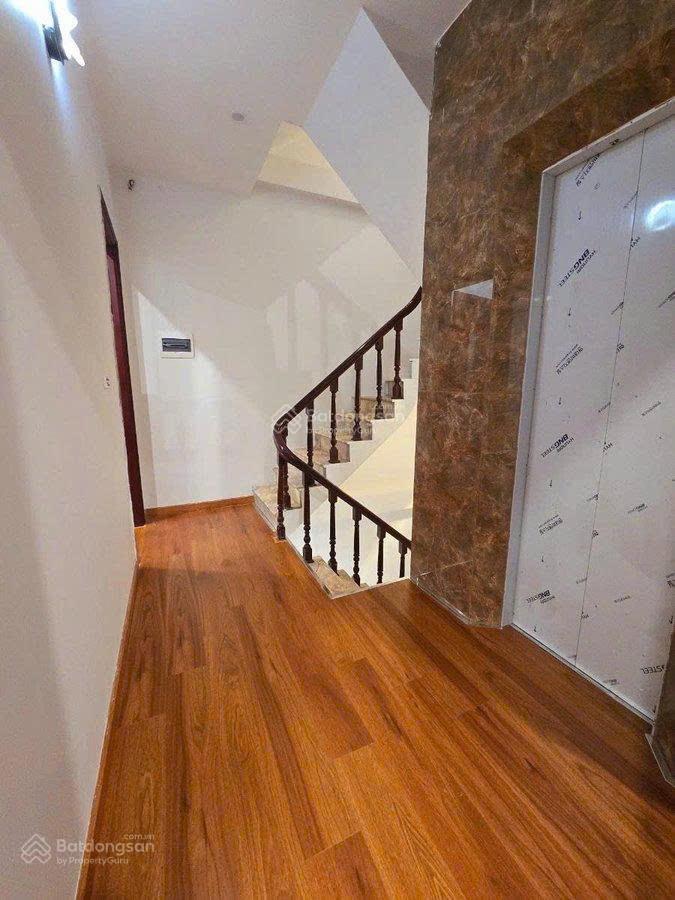 Giảm tiếp 2 tỷ  nhà đẹp ở luôn đội cấn, ba đình  60m2 x 5t  giá nào cũng bán