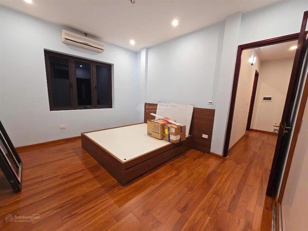 Giảm tiếp 2 tỷ  nhà đẹp ở luôn đội cấn, ba đình  60m2 x 5t  giá nào cũng bán