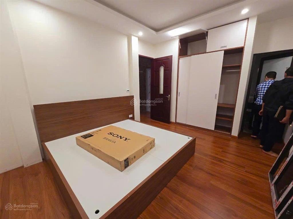Giảm tiếp 2 tỷ  nhà đẹp ở luôn đội cấn, ba đình  60m2 x 5t  giá nào cũng bán