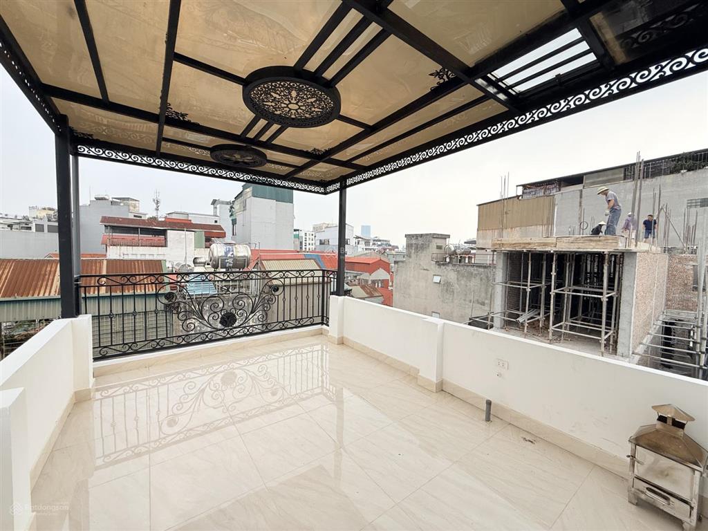 13.2 tỷ  nhà đẹp ở ngay 6 tầng ô tô thang máy  ngay sát hồ tây  bãi đỗ ô tô cạnh nhà