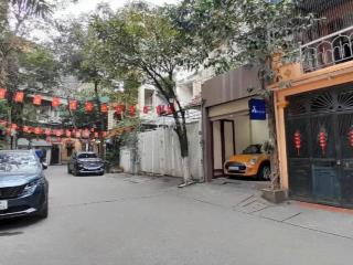 Chỉ 11.8 tỷ  nhà mới 45m2 x 6t thang máy  cách phố ngọc hà, ba đình vài bước chân