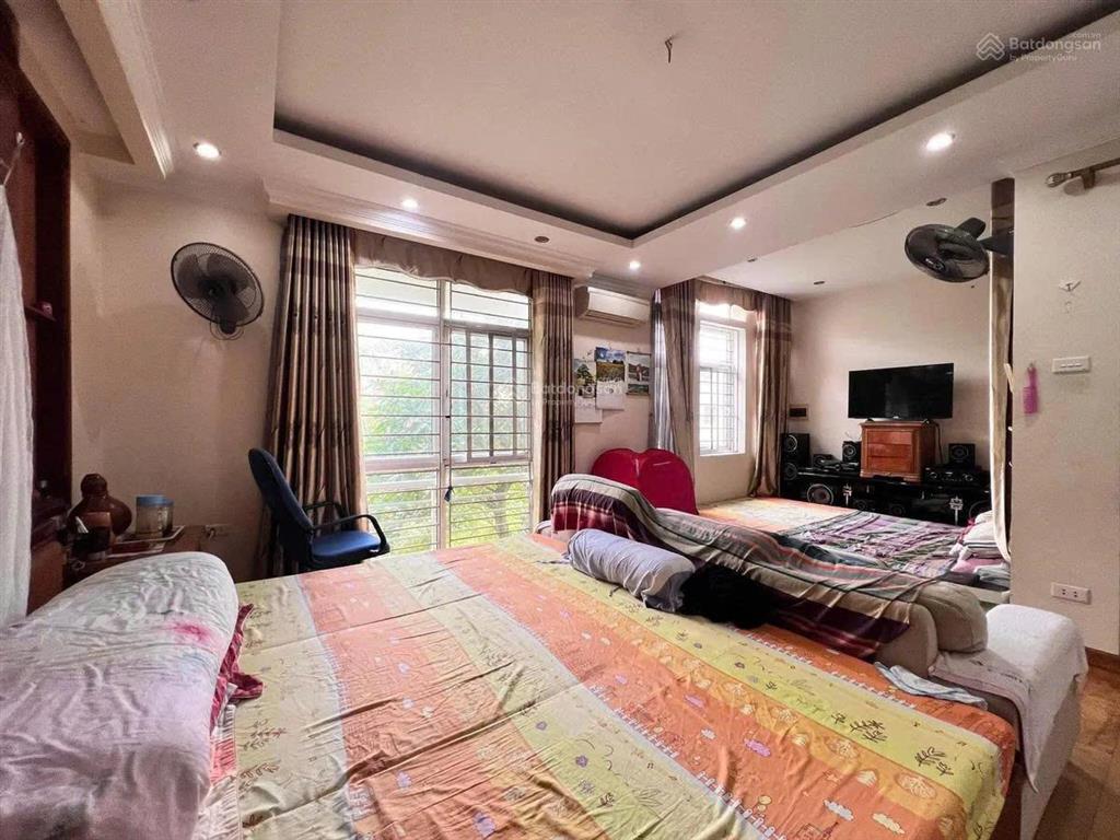 Biệt thự hoa hậu  lô góc view vườn hoa  mặt tiền khủng  có hầm  cực hiếm  50 tỷ