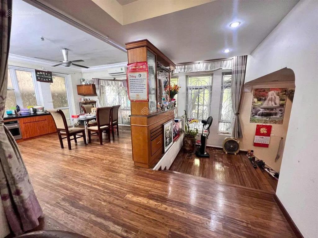 Biệt thự hoa hậu  lô góc view vườn hoa  mặt tiền khủng  có hầm  cực hiếm  50 tỷ