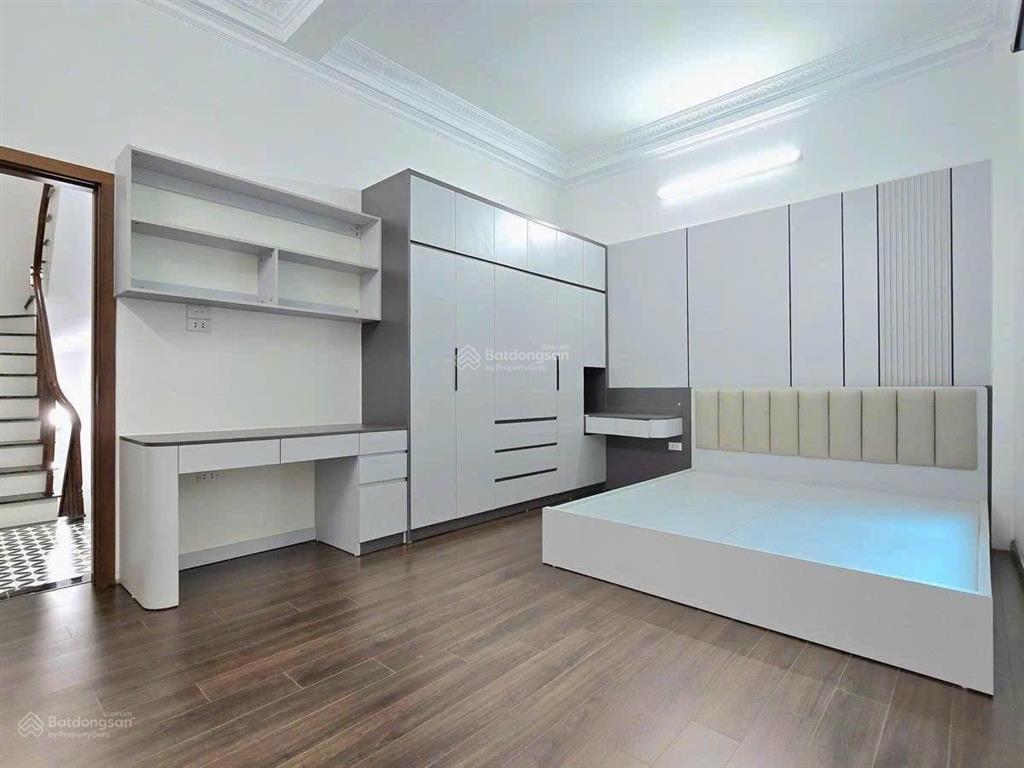 Chỉ 13,8 tỷ  nhà đẹp ở luôn 50m2 x 4t  cực gần phố đội cấn, ba đình