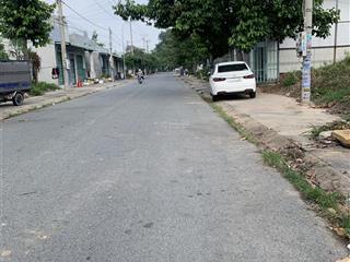 Bán lô đất đường n2 khu phú chánh đài loan 100m2 giá chỉ 2tỷ0xx