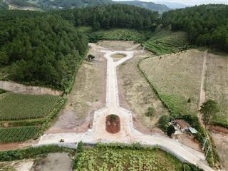 Đất full thổ cư ven đà lạt. sát đồi thông cực kì phù hợp để làm nhà nghỉ dưỡng. hạ tầng hoàn thiện