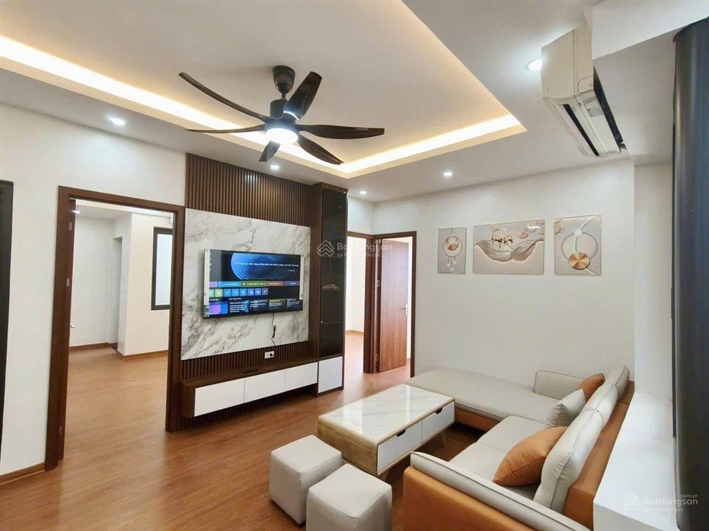 Bán căn hộ cc 3pn  2wc tầng trung thành phố giao lưu  phạm văn đồng giá 5.4 tỷ có thương lượng