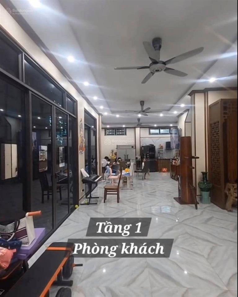 Biệt thự ba đình phân lô ô tô tránh 145m2 x 4 tầng mặt tiền 8.1m giá 43 tỷ có thương lượng