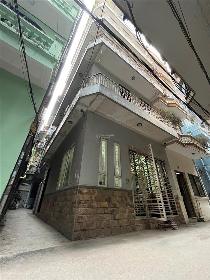 Cần bán căn nhà lô góc phố trần bình  cầu giấy, 35/42m2 x 5 tầng ô chờ thang máy giá 12.4 tỷ có tl