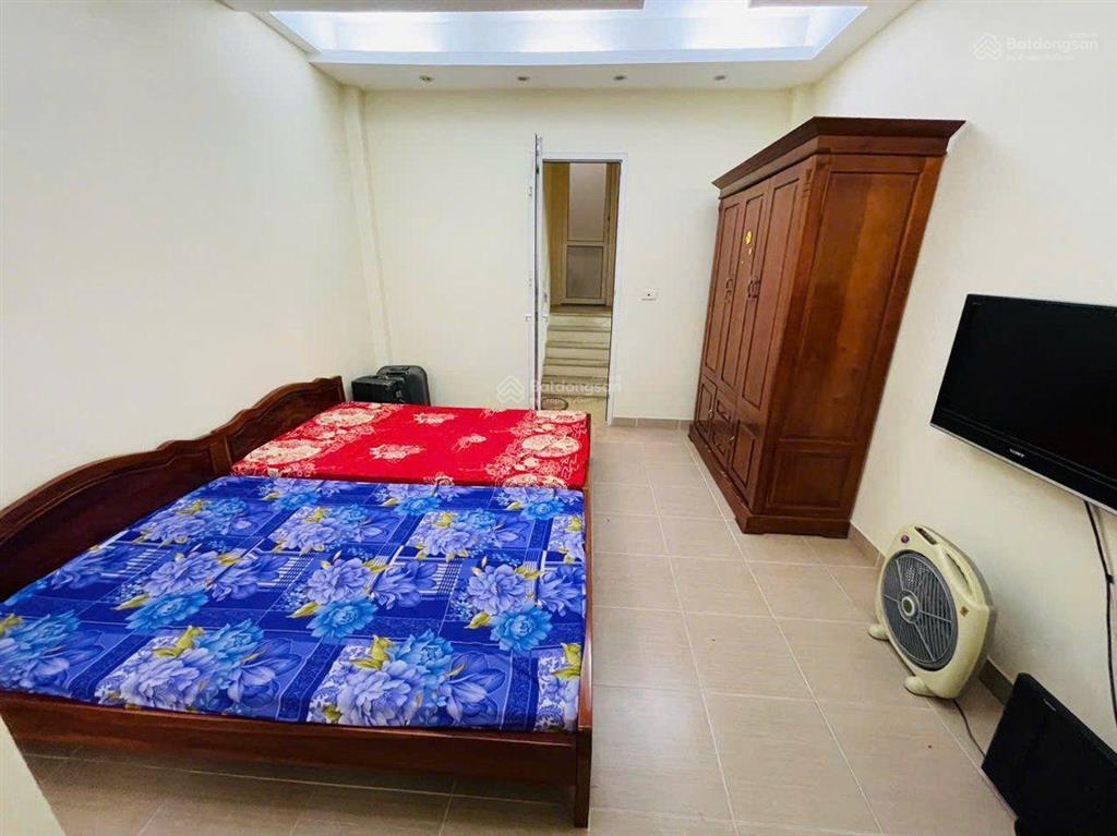 Bán căn nhà riêng phố trần duy hưng  cầu giấy  hà nội, 50m2 x 5t giá 13 tỷ có thương lượng