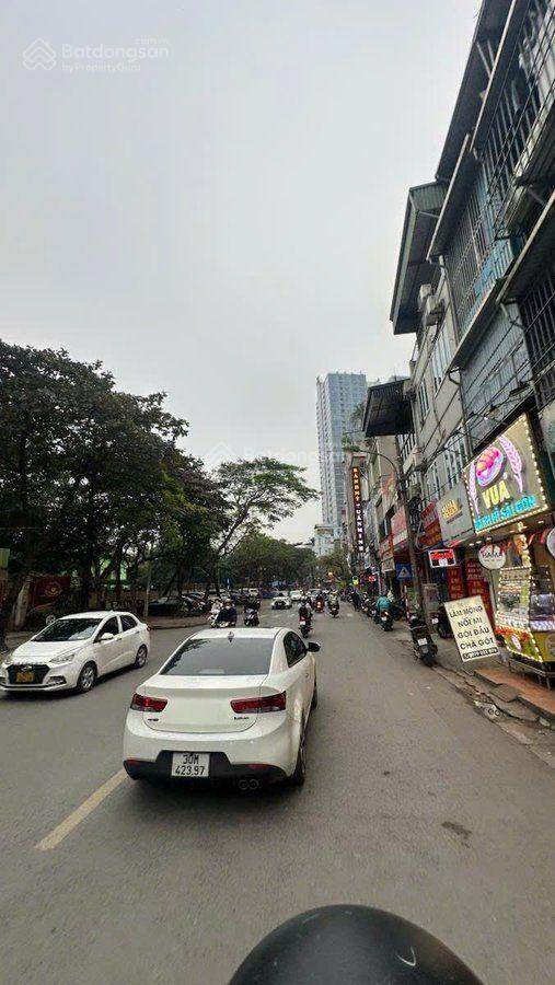 Bán toà nhà căn hộ dịch vụ mai dịch 9tầng  thang máy 25p khép kín  ô tô vào nhà giá 39tỷ coa tl