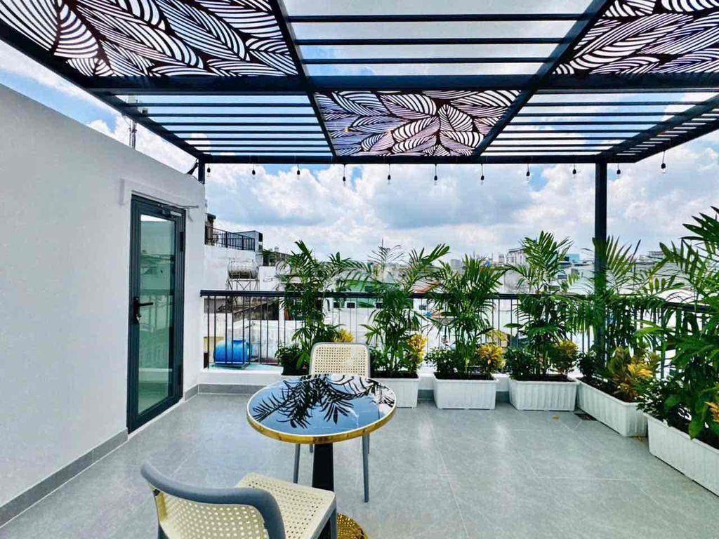 Góc 2MT xe hơi thông - 5x9m đúc 3 lầu ST - Full nội thất - QUANG TRUNG