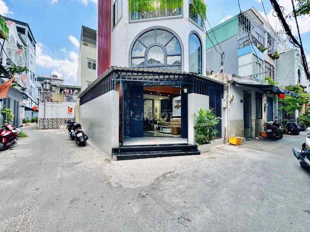 Góc 2MT xe hơi thông - 5x9m đúc 3 lầu ST - Full nội thất - QUANG TRUNG