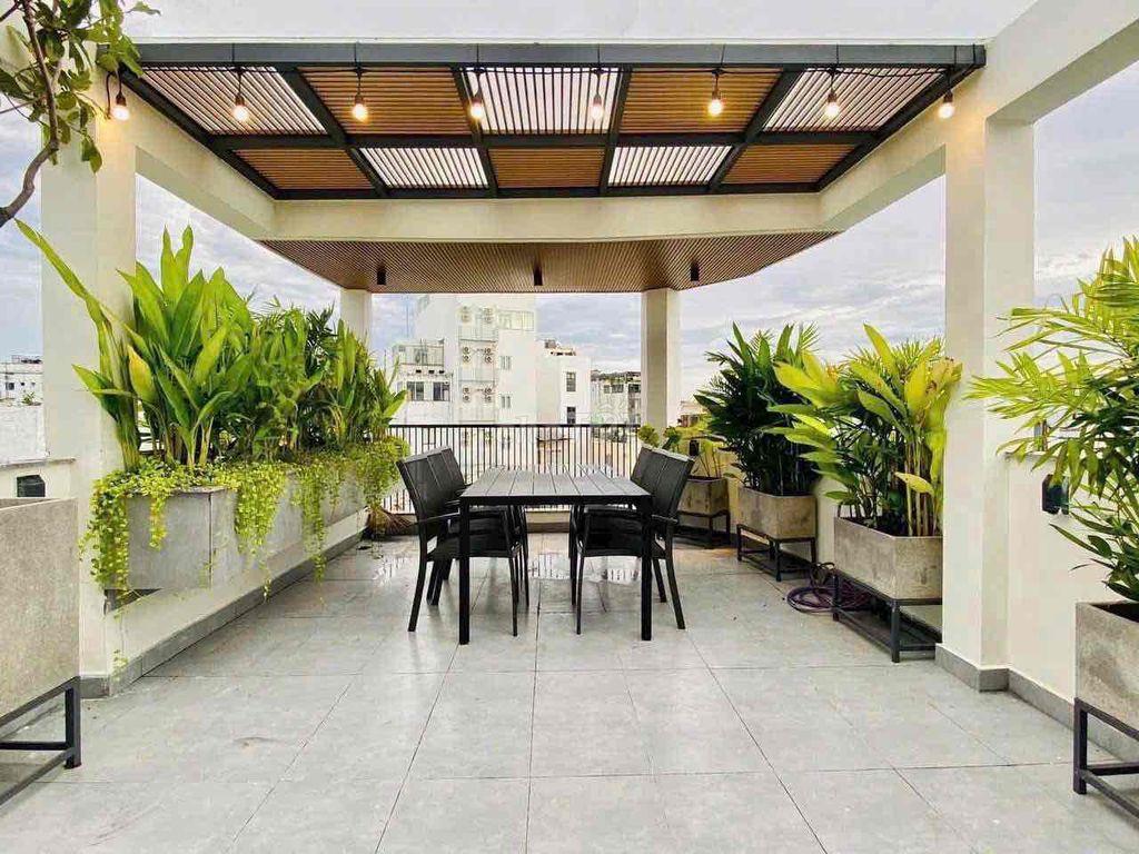 Góc 2MT xe hơi thông - 5x9m đúc 3 lầu ST - Full nội thất - QUANG TRUNG