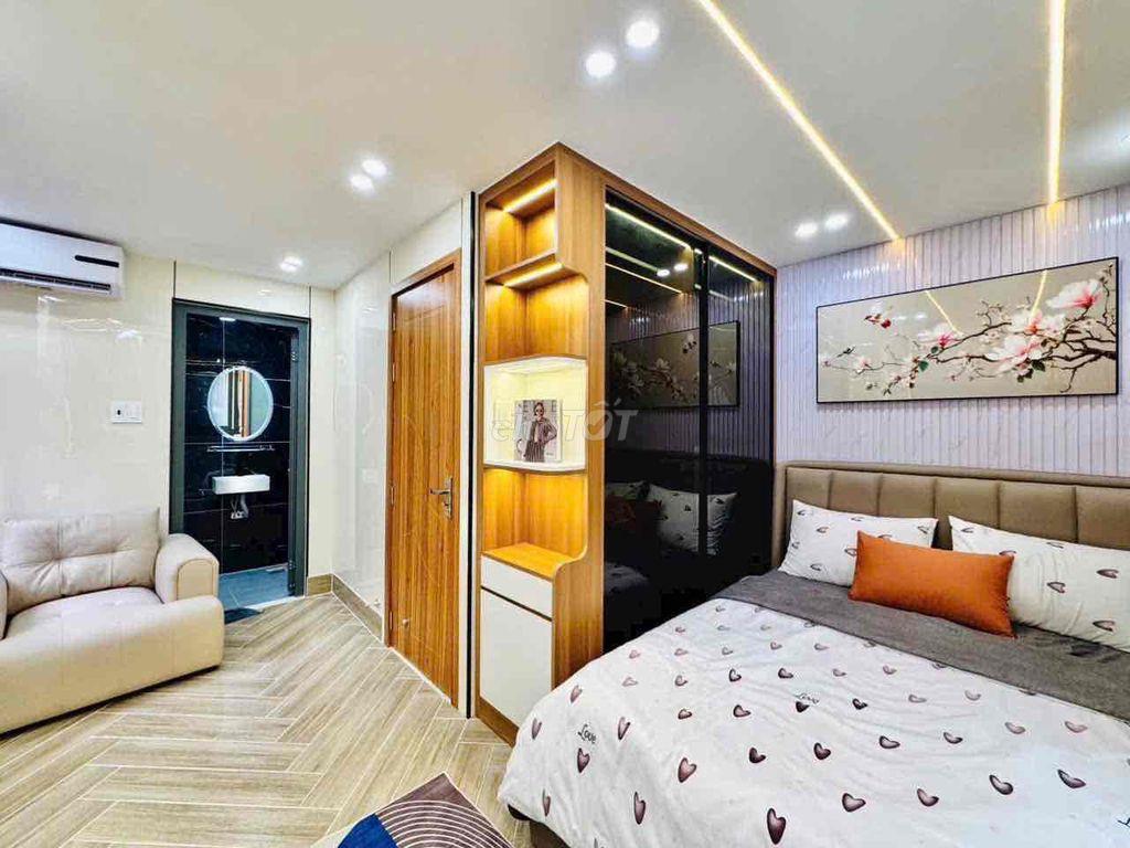 Góc 2MT xe hơi thông - 5x9m đúc 3 lầu ST - Full nội thất - QUANG TRUNG
