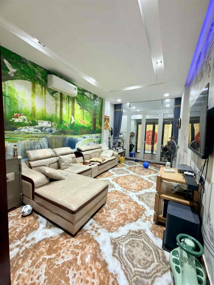 NHÀ 45m2 đúc 1 LẦU - HXH 6m quay đầu - ngay CityLand và UB quận