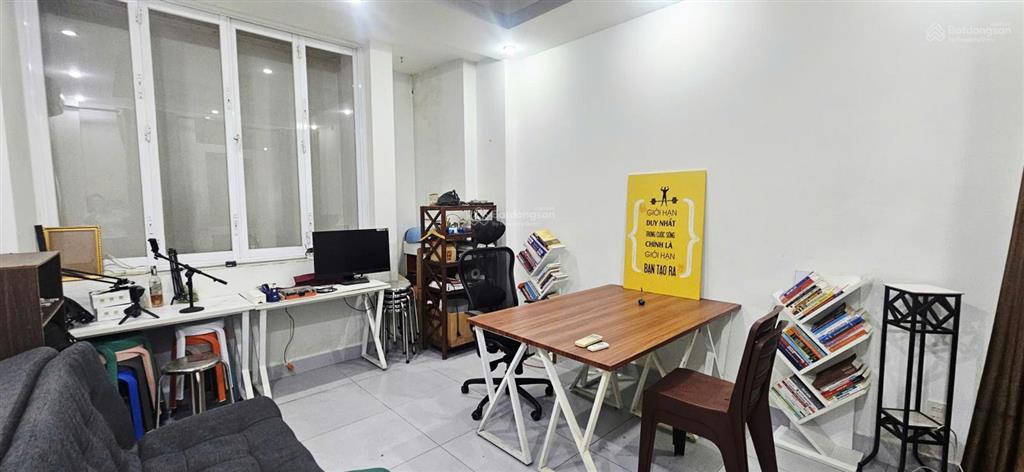 Cho thuê phòng dài hạn, ưu tiên nhân viên văn phòng, lịch sự, yên tĩnh