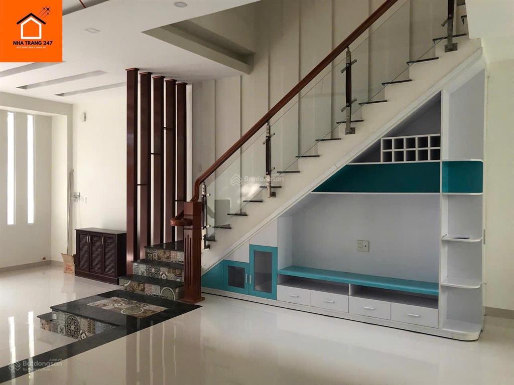 Cho thuê nhà nguyên căn full nội thất kđt vĩnh điềm trung, nha trang