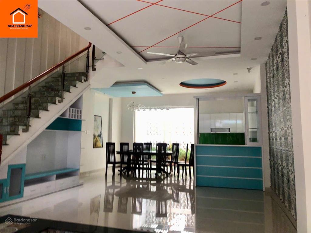 Cho thuê nhà nguyên căn full nội thất kđt vĩnh điềm trung, nha trang