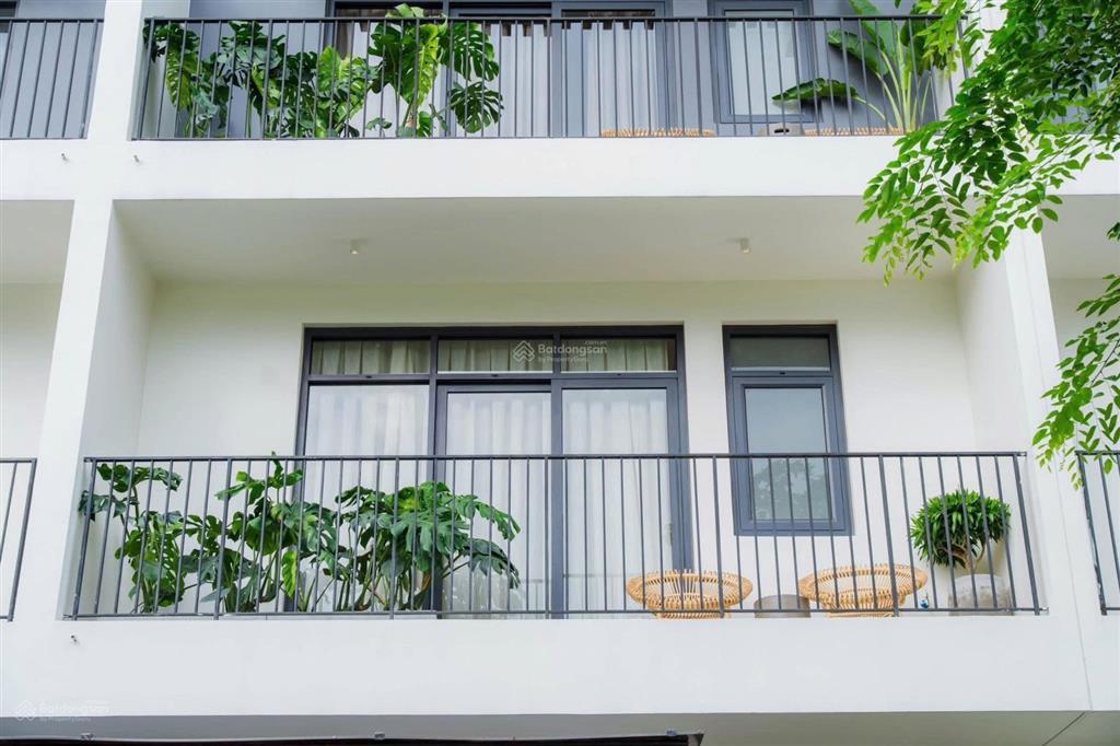 Trực tiếp từ cdt becamex tokyu căn nhà phố còn lại tại trung tâm tp mới bình dương