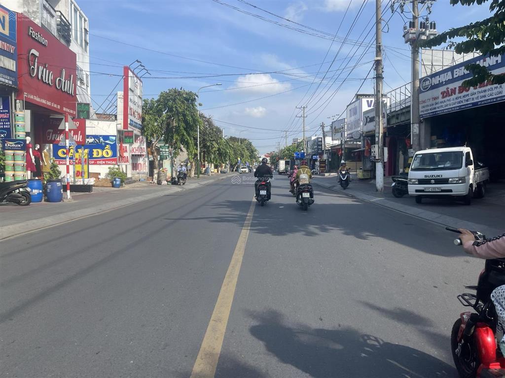 Bán đất 226m2 mặt tiền kinh doanh trần hưng đạo phường đông hoà dĩ an