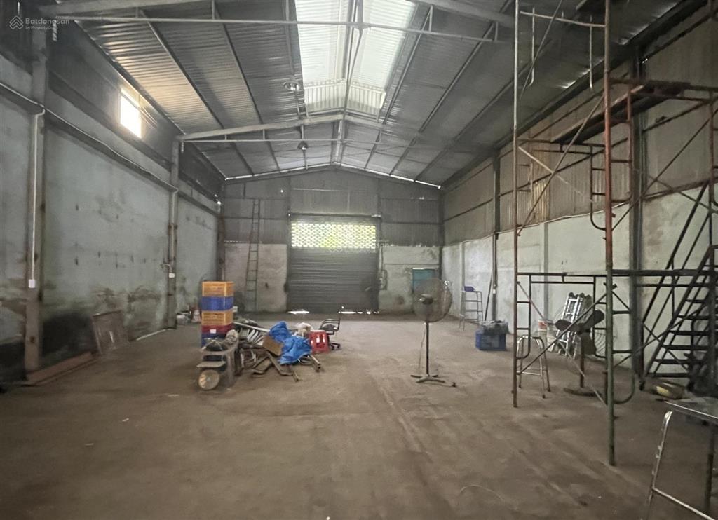 Cho thuê xưởng 300m2 tân đông hiệp gần trung tâm y tế dĩ an