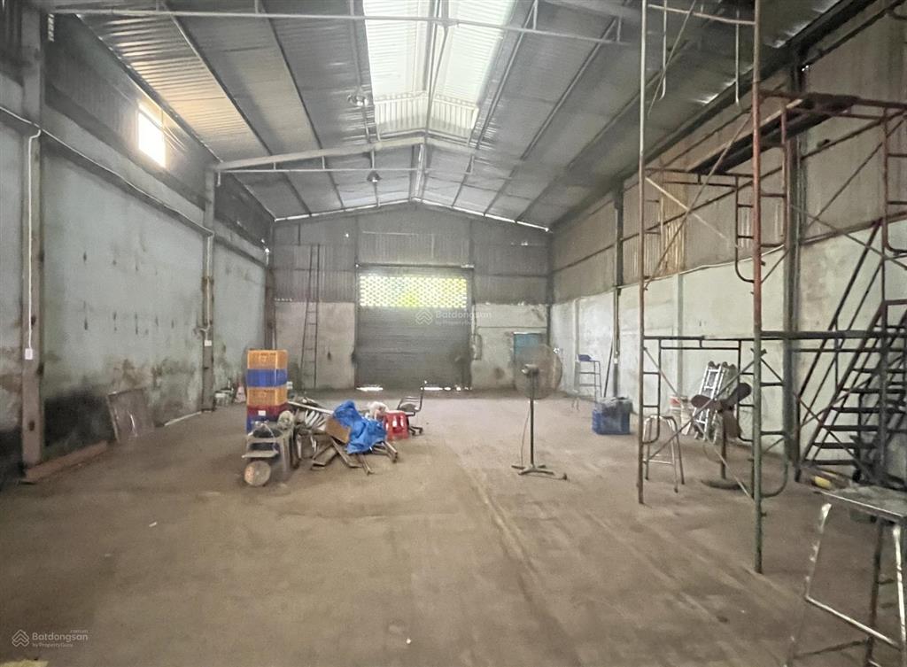Cho thuê xưởng 300m2 tân đông hiệp gần trung tâm y tế dĩ an
