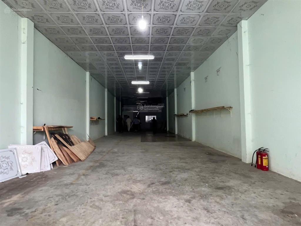 Cho thuê kho 200m2 đông hoà đường võ thị sáu gần bigc go