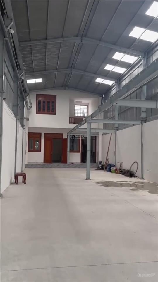 Cho thuê xưởng 380m2 mặt tiền quốc lộ 1k có cầu trục và 3 pha
