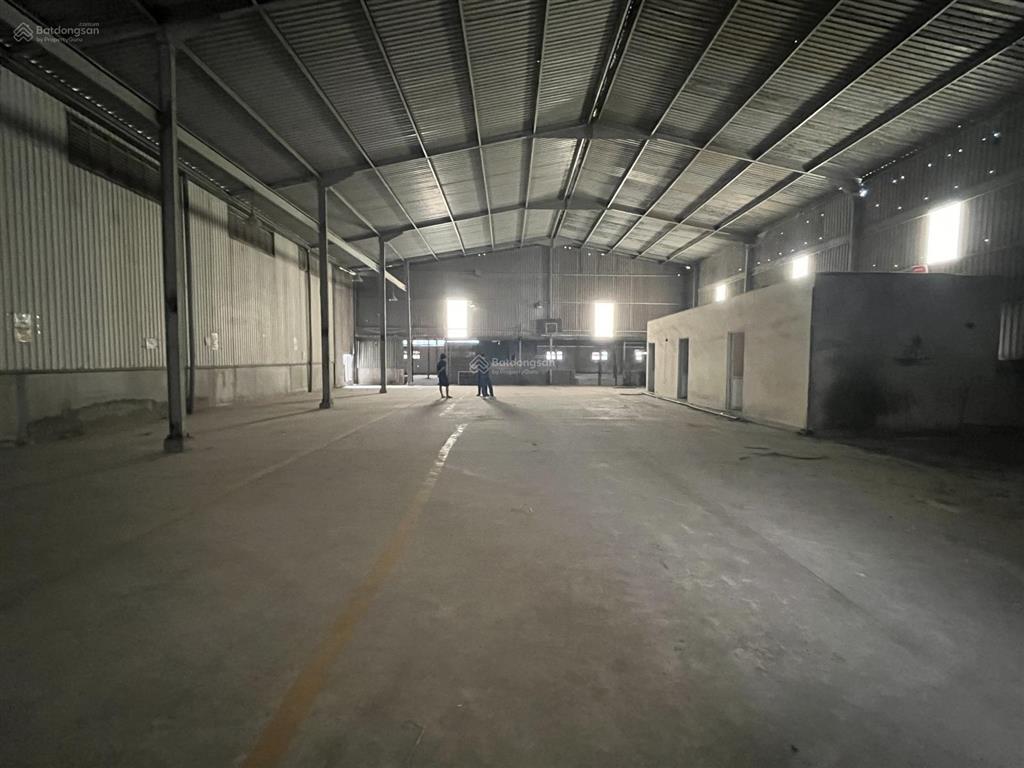 Cho thuê xưởng 500m² tân bình, dĩ an có 3 pha và sân xe tải