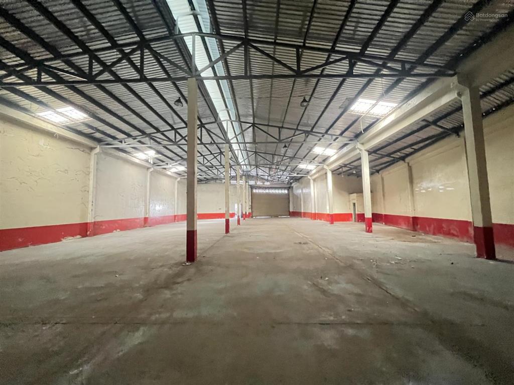 Cho thuê xưởng 950m an bình dĩ an ngay quốc lộ 1a cầu vượt sóng thần