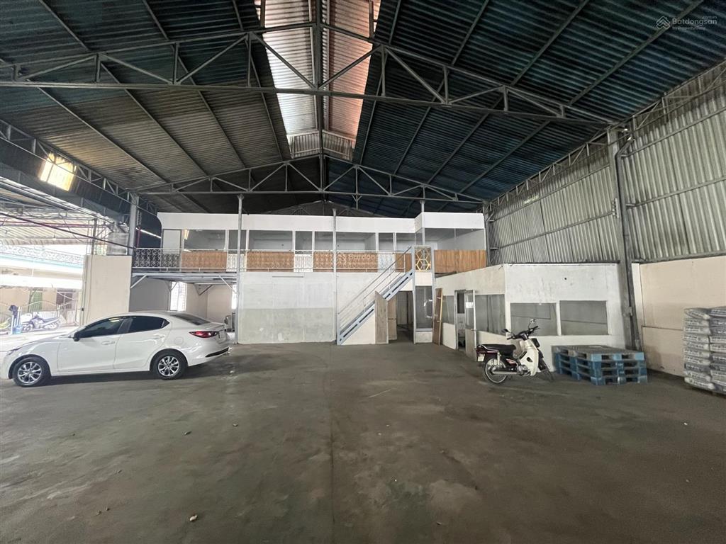 Cho thuê xưởng 2000m đường bùi hữu nghĩa tân hạnh biên hòa