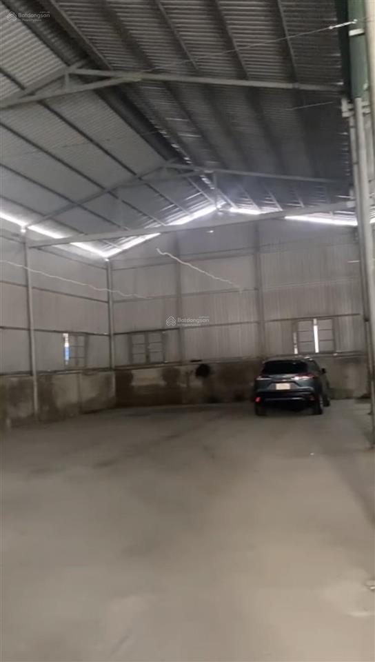 Cho thuê xưởng 350m đông hoà dĩ an gần quốc lộ 1k
