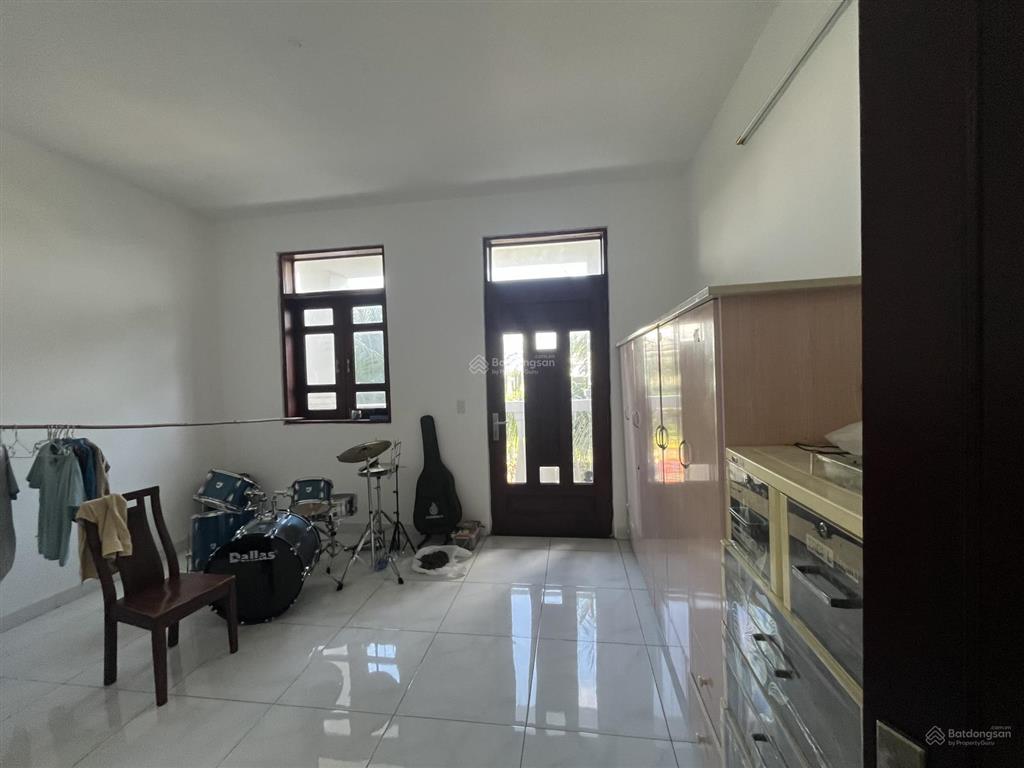 Cho thuê nhà 3 lầu khu nhà ở đức huy đông hòa dĩ an