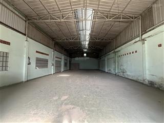 Cho thuê xưởng 300m 16tr ngay trung tâm y tế dĩ an