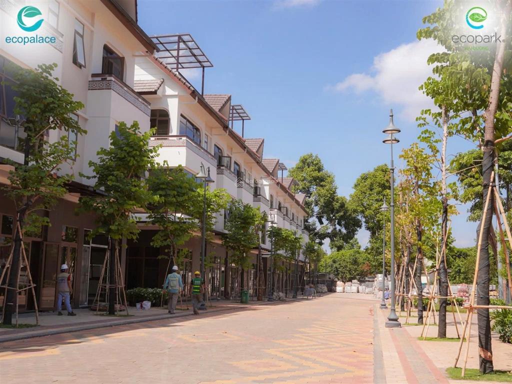 Nhà phố 5 tầng hoa viên vị trí đẹp eco palace