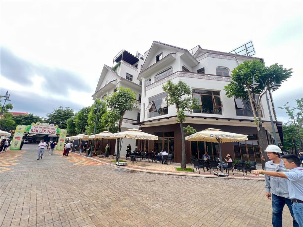 Nhà 5 tầng tại dự án eco palace (ecopark)