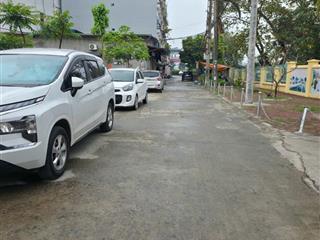 Đất mậu lương   ô tô đỗ cửa  cách đường ô tô tránh 1 nhà   giá đầu tư