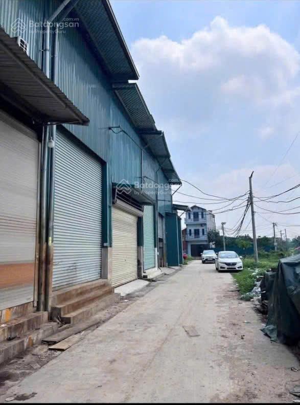 Bán đất đấu giá cự khê  2 mặt đường, sát vành đai 4  sẵn kho xưởng khai thác